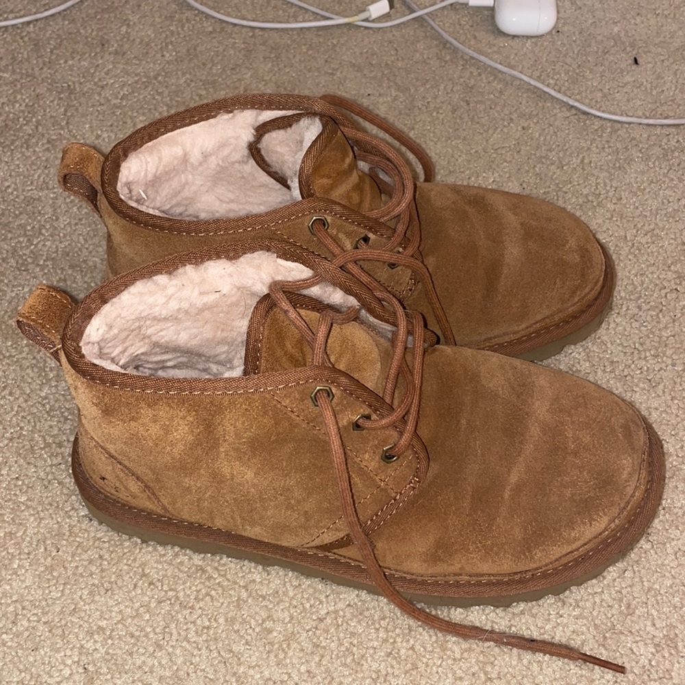 Chestnut Mini Uggs